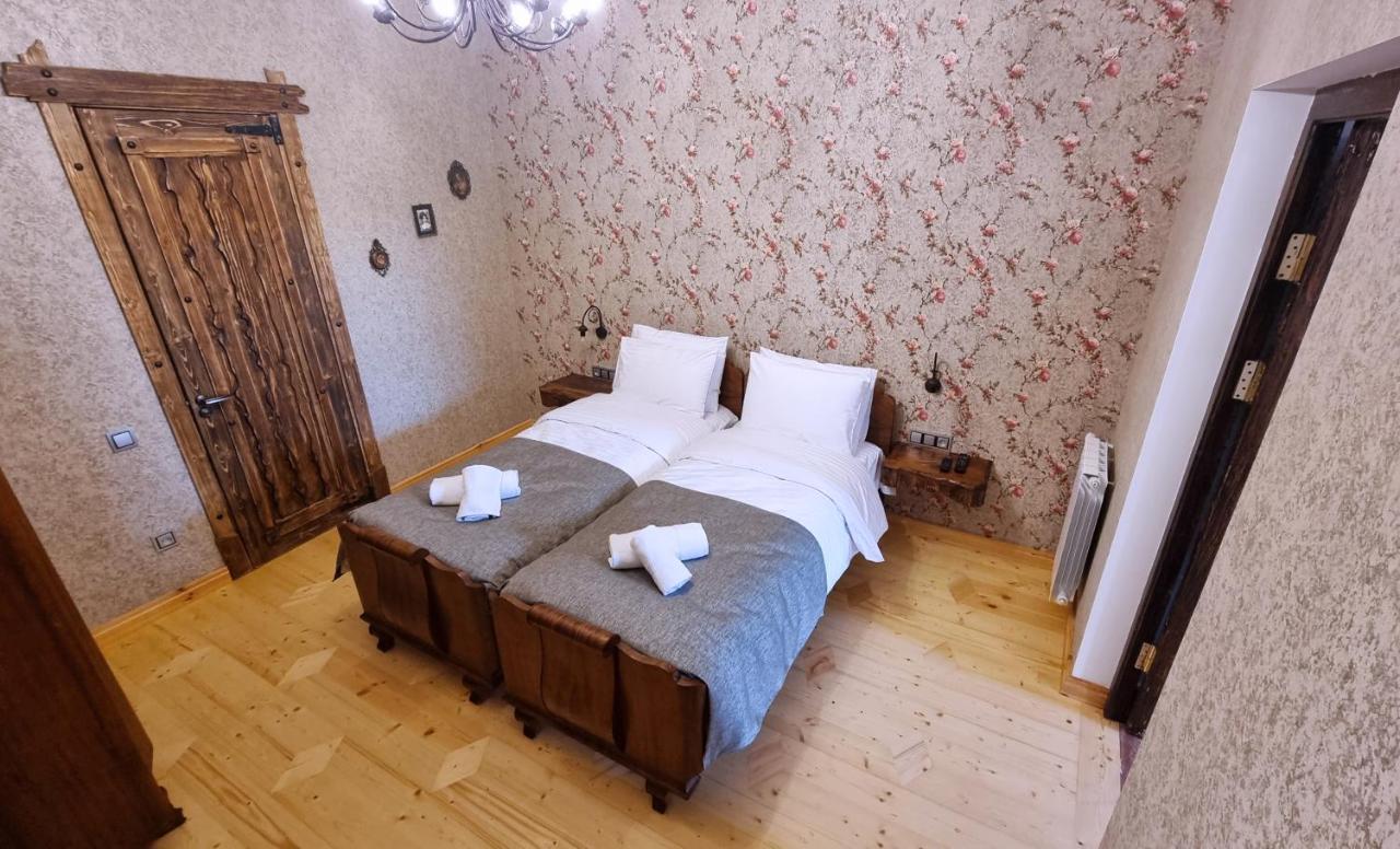 Via Gyumri Hotel Bagian luar foto